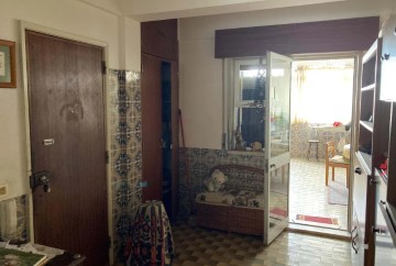 Apartment 2 Bedrooms in Pontinha e Famões