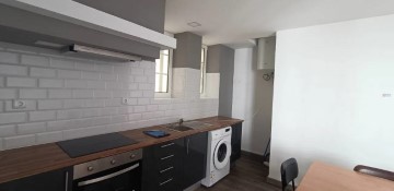 Apartamento 4 Quartos em Covilhã e Canhoso