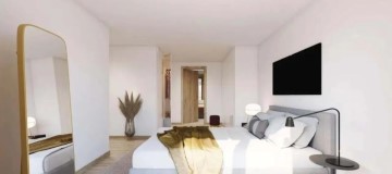 Apartment 4 Bedrooms in Estrela