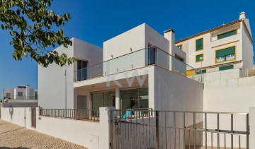 Casa o chalet 5 Habitaciones en Santiago do Cacém, S.Cruz e S.Bartolomeu da Serra