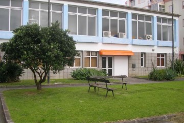 Industrial building / warehouse in Ponta Delgada (São José)