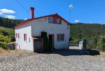 Maison 2 Chambres à Oleiros-Amieira