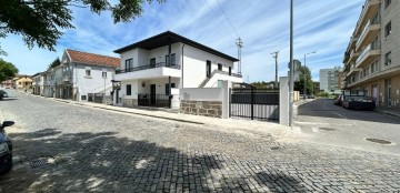 House 3 Bedrooms in Muro