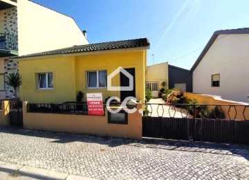 Maison  à Vieira de Leiria