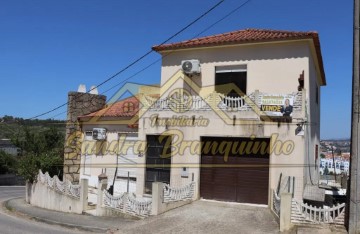 Maison 4 Chambres à União Freguesias Santa Maria, São Pedro e Matacães