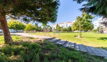 Apartamento 2 Quartos em Cascais e Estoril