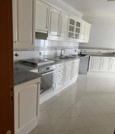 Apartamento 3 Quartos em Algueirão-Mem Martins