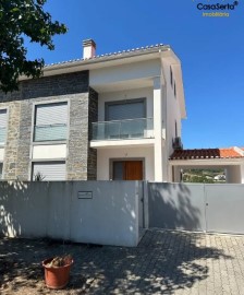 House 4 Bedrooms in Proença-a-Nova e Peral