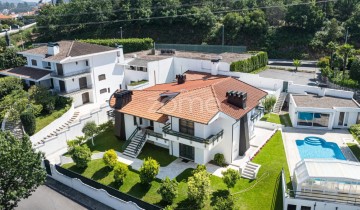 House 5 Bedrooms in Fafe