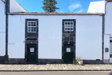 Moradia 2 Quartos em Santa Cruz da Graciosa