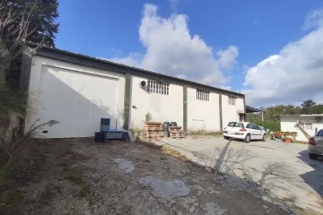 Bâtiment industriel / entrepôt à Leiria, Pousos, Barreira e Cortes