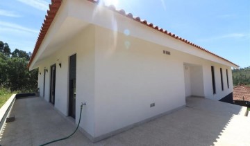 Maison 3 Chambres à Campo e Sobrado