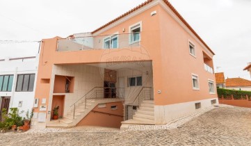 House 3 Bedrooms in A dos Cunhados e Maceira