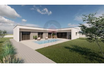 House 3 Bedrooms in Nadadouro