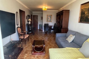 Apartment 4 Bedrooms in Caparica e Trafaria