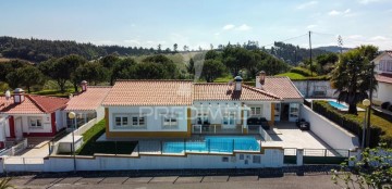 House 3 Bedrooms in Vidais