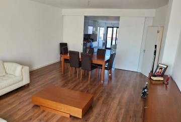 Apartamento 3 Quartos em São João Baptista