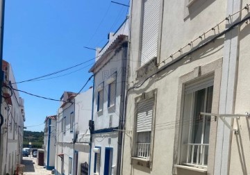 Apartamento 2 Quartos em Santa Maria do Castelo e Santiago e Santa Susana