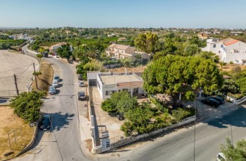 Maison 4 Chambres à Quelfes