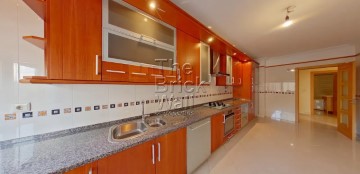 Appartement 2 Chambres à Póvoa de Santa Iria e Forte da Casa