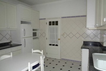 Appartement 4 Chambres à Covilhã e Canhoso