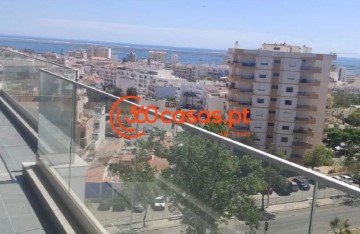 Apartment 2 Bedrooms in Faro (Sé e São Pedro)