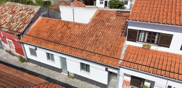 House 3 Bedrooms in Marinha Grande