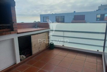 Apartamento 3 Quartos em Caniço