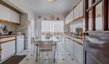 Apartamento 4 Quartos em Agualva e Mira-Sintra