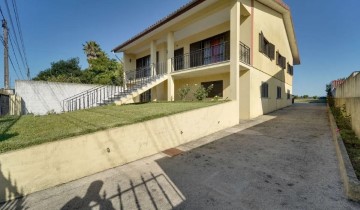 Casa o chalet 3 Habitaciones en Oliveirinha