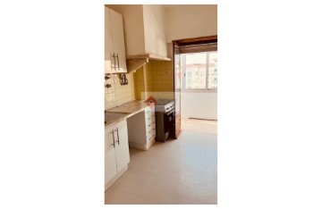 Apartamento 3 Quartos em Alcântara