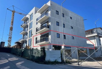 Apartamento 3 Quartos em Lustosa e Barrosas (Santo Estêvão)