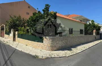 Maison 3 Chambres à Santa Iria de Azoia, São João da Talha e Bobadela