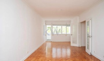 Apartamento 3 Quartos em Alvalade