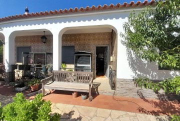 House 3 Bedrooms in Albufeira e Olhos de Água