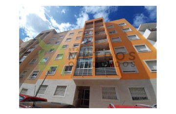 Apartamento 2 Quartos em São Sebastião