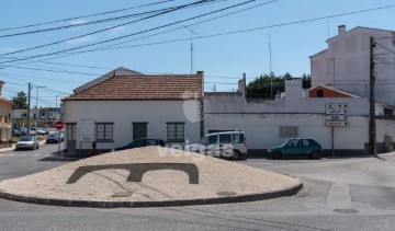 Maison 3 Chambres à Santo Onofre e Serra do Bouro