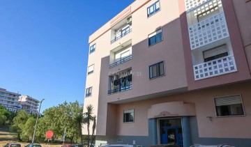 Apartamento 3 Quartos em Corroios