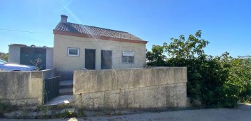 Maison 2 Chambres à Atouguia