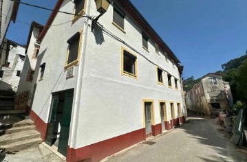 Maison 6 Chambres à Lorvão