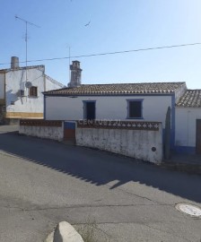 House  in Corval