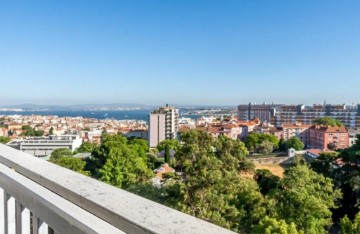 Apartamento 5 Quartos em Santo António