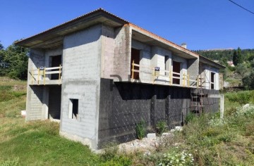 Maison 3 Chambres à Algodres