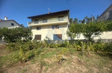 Maison 1 Chambre à Antime e Silvares (São Clemente)