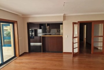 Appartement 1 Chambre à Póvoa de Varzim, Beiriz e Argivai