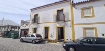 Moradia 6 Quartos em Viana do Alentejo