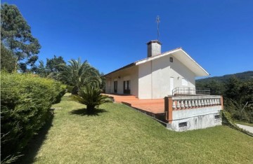 Maison 4 Chambres à Barroselas e Carvoeiro