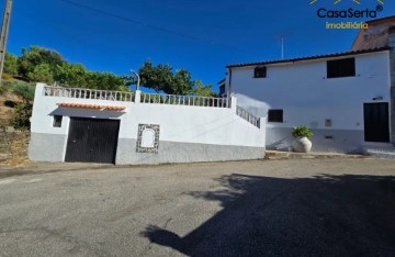 House 2 Bedrooms in Proença-a-Nova e Peral