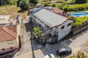 Maison 4 Chambres à Oliveira