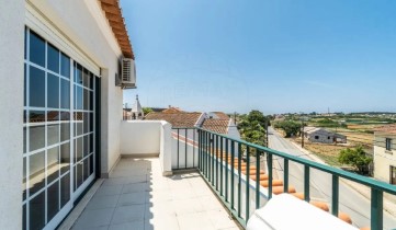 Maison 2 Chambres à São Bartolomeu dos Galegos e Moledo